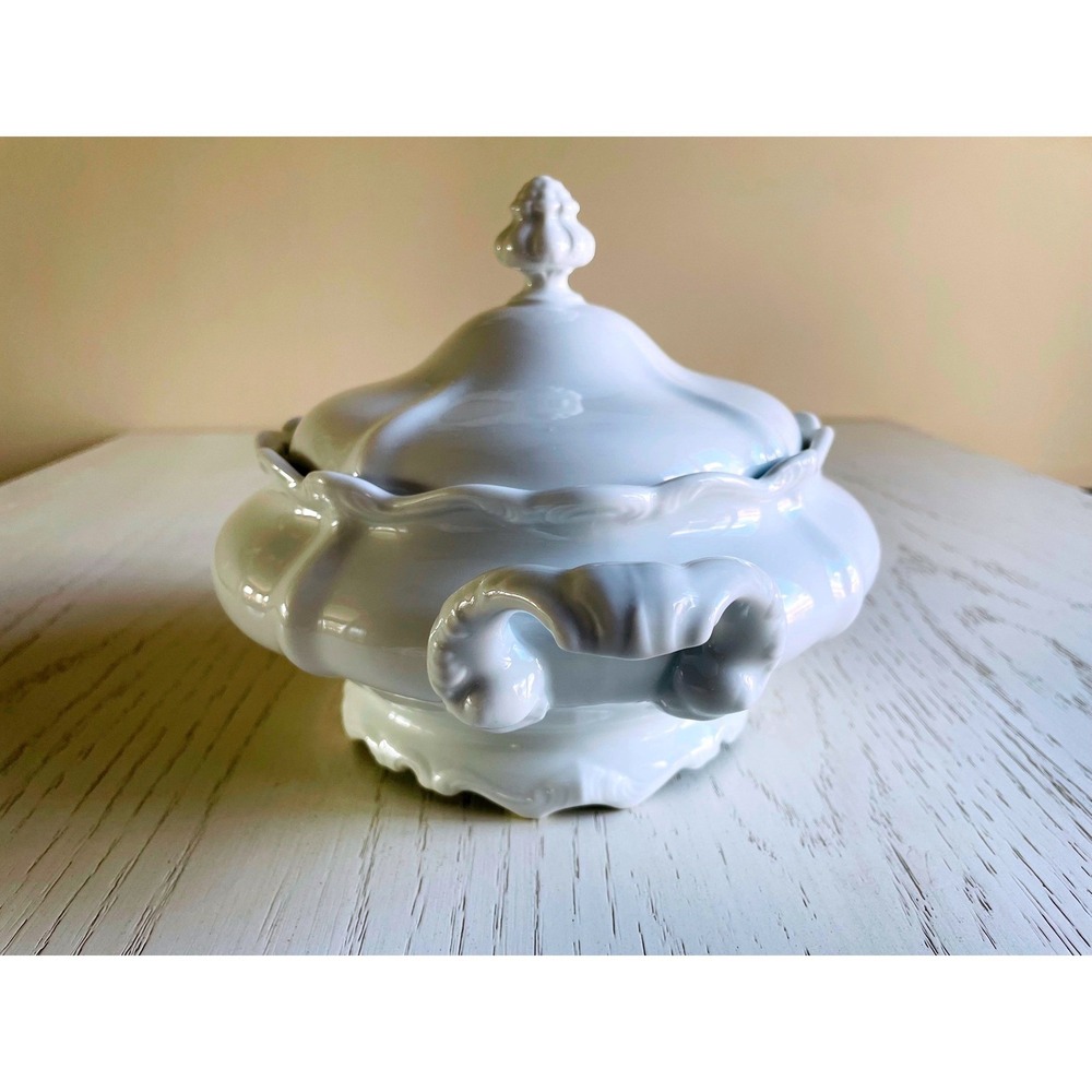JOHANN HAVILAND BAVARIA White Porcelain Covered Vegetable Soup Tureen Dish Lid - Picture 2 of 10